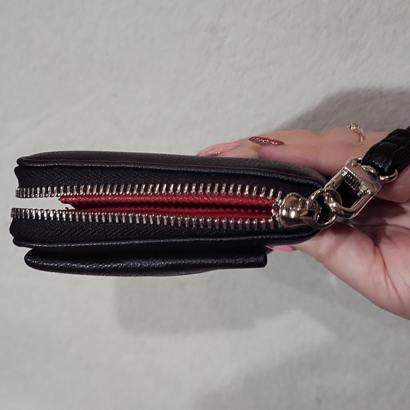 Betsey Johnson Wallet Wristlet - Picture 15 of 16